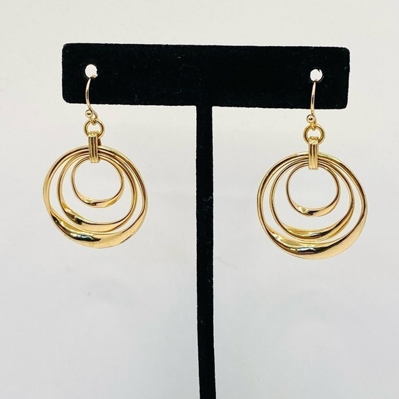 Avon NWT Marked Earrings Necklace Gold Tone Vintage Set - Picture 3 of 16